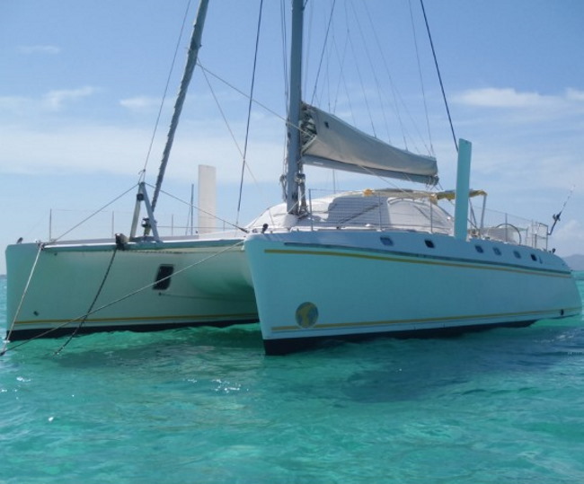 Catana 44