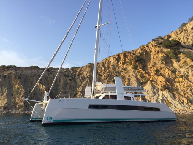 catamaran catana 40