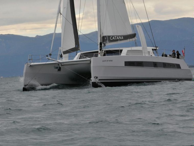 catamaran catana