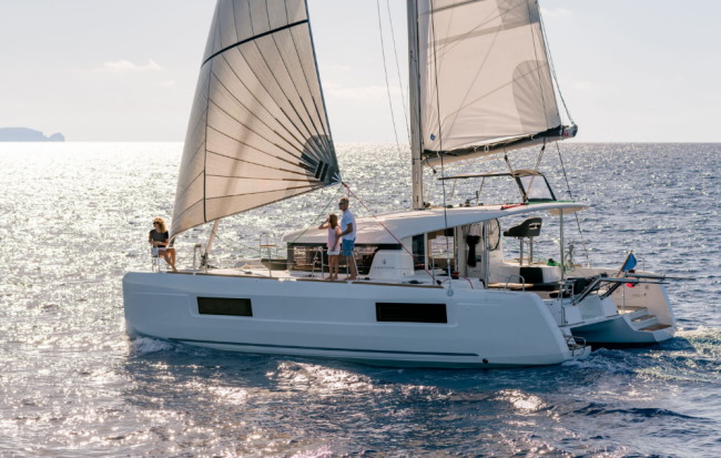 lagoon 40