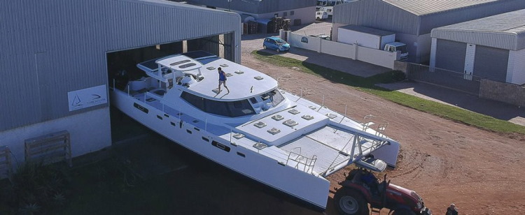 balance 601 catamaran