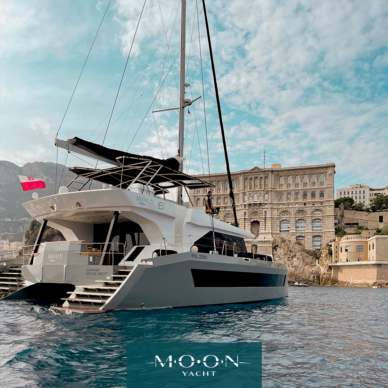 moon yacht 60