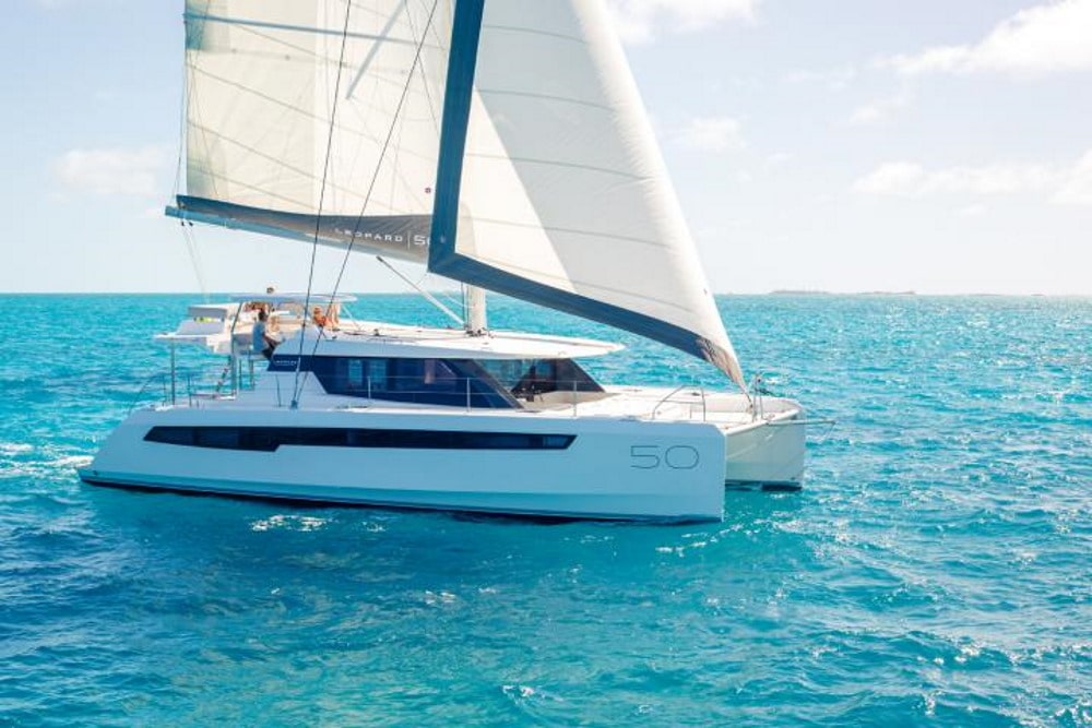 60 leopard catamaran