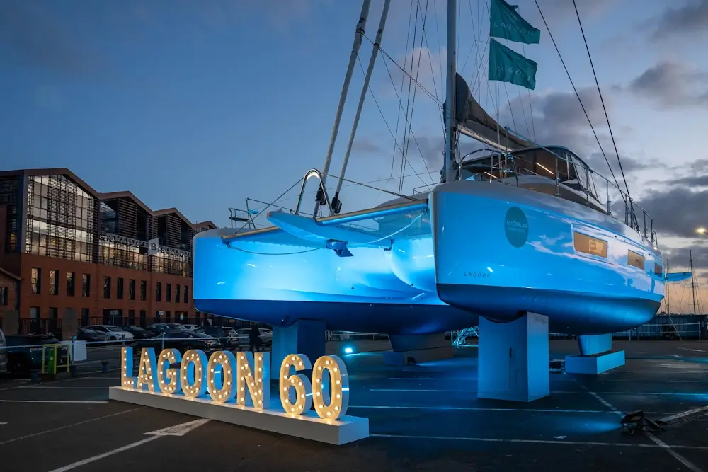 lagoon 60